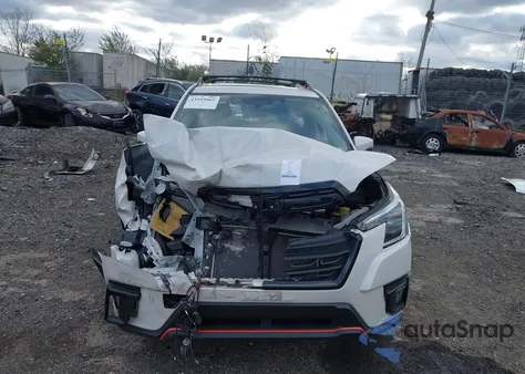 2022 Subaru Forester Sport z USA, uszkodzony, nr VIN JF2SKAJC8NH424750